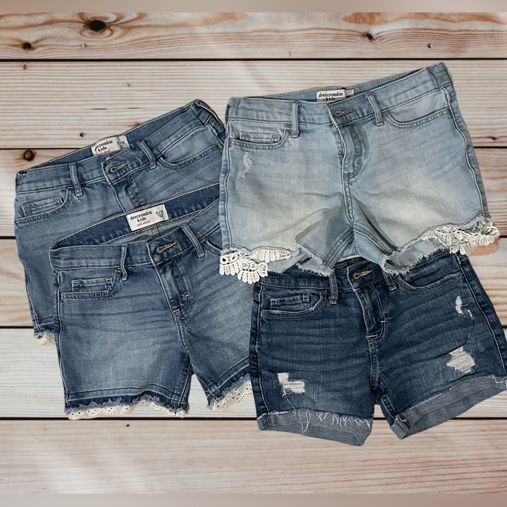 Abercrombie Kids Midi Jean Short size 11-12